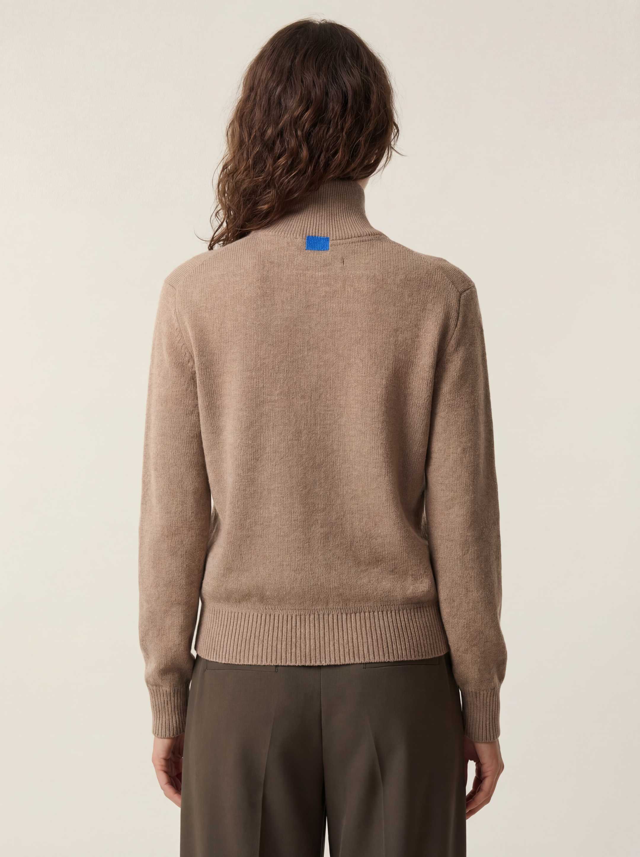 The Everyday Zip Through - Fawn Brown - Image 4