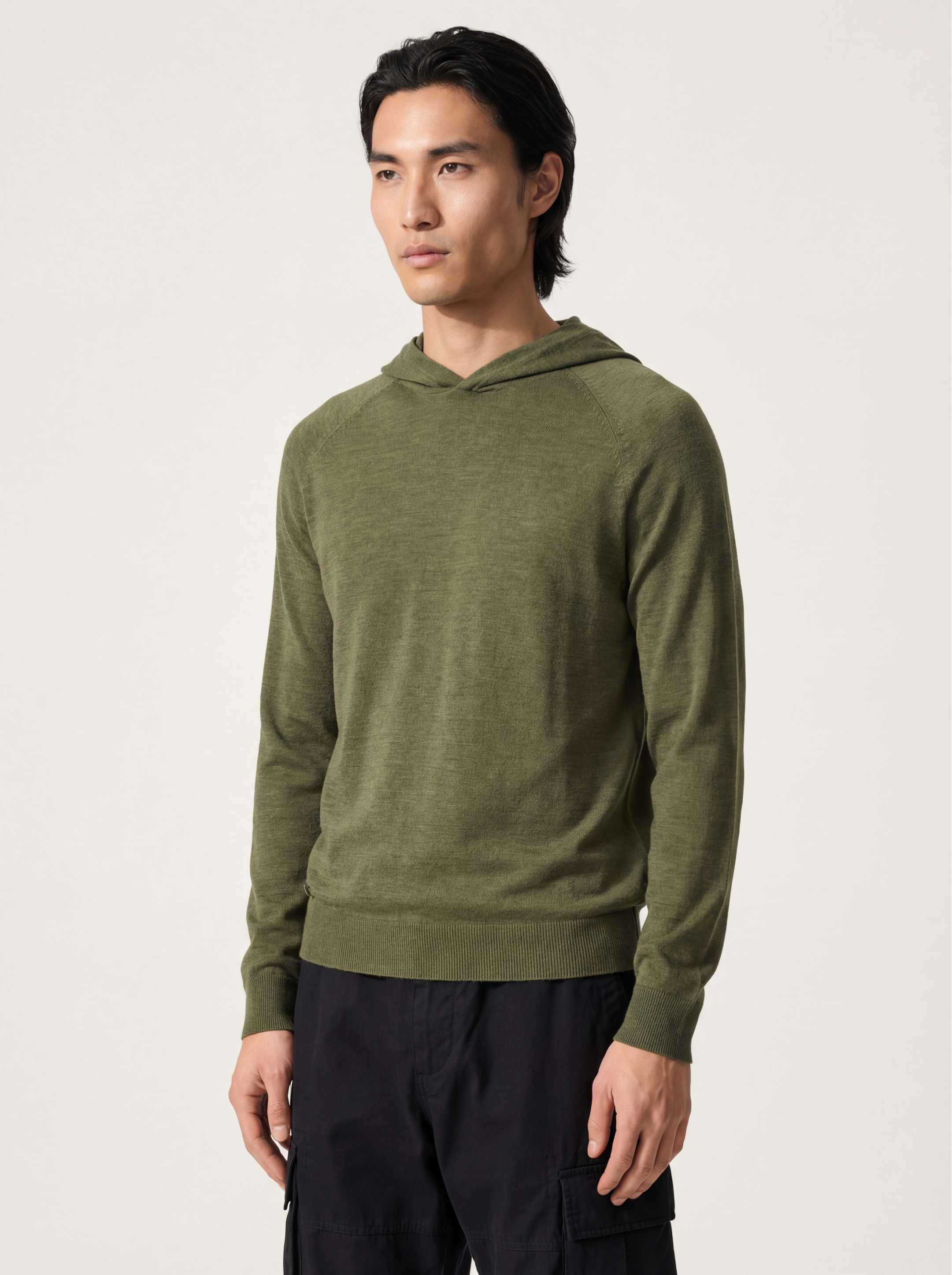 The Ultra-Light Hoodie - Moss Green