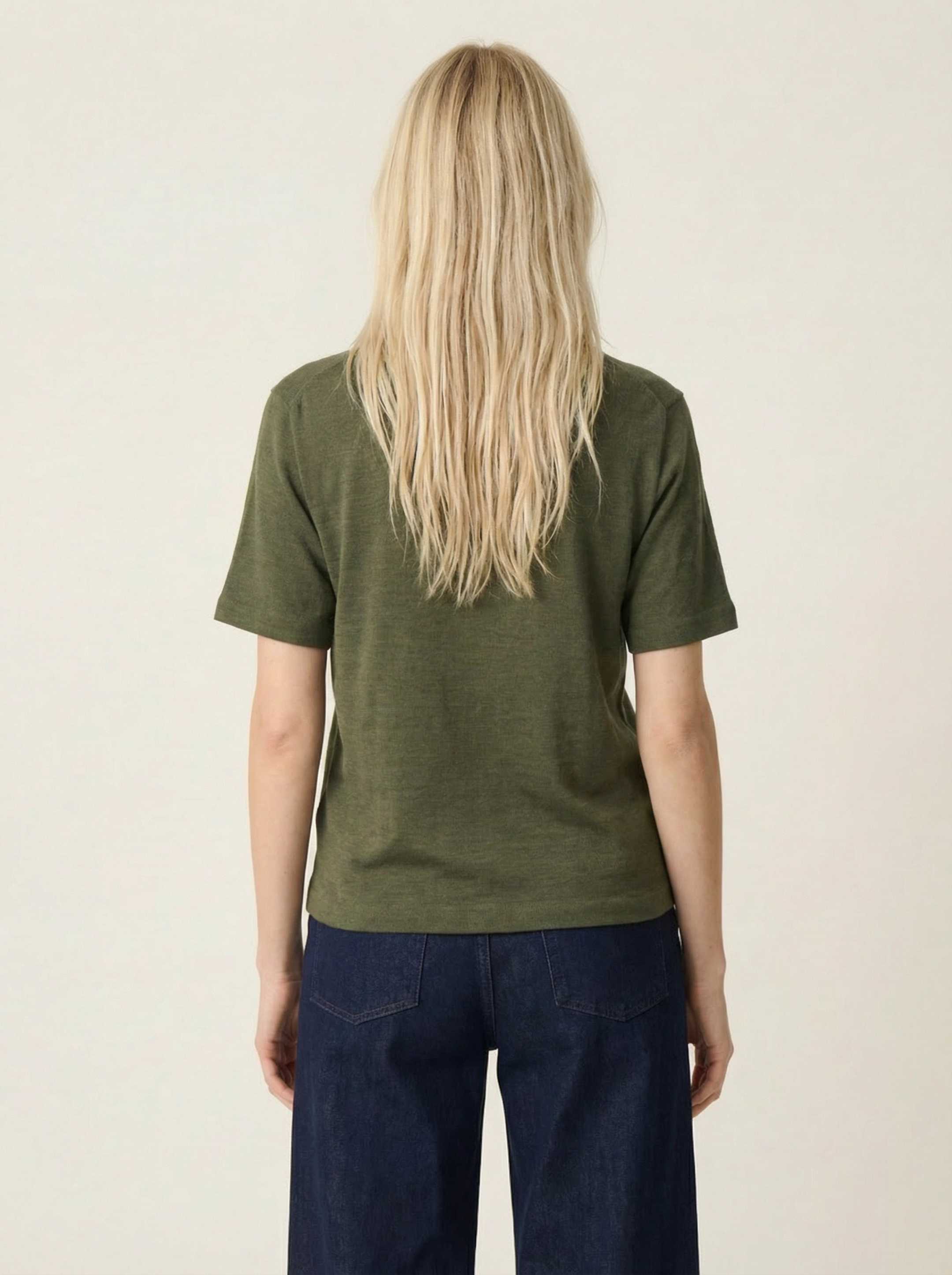 Ultra-Light T-Shirt - Moss Green - Image 4